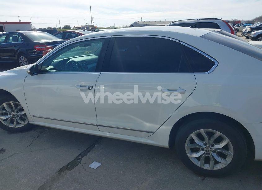 Photo 14 of 2016 Volkswagen Passat 1.8T S (VIN 1VWAT7A34GC066828)