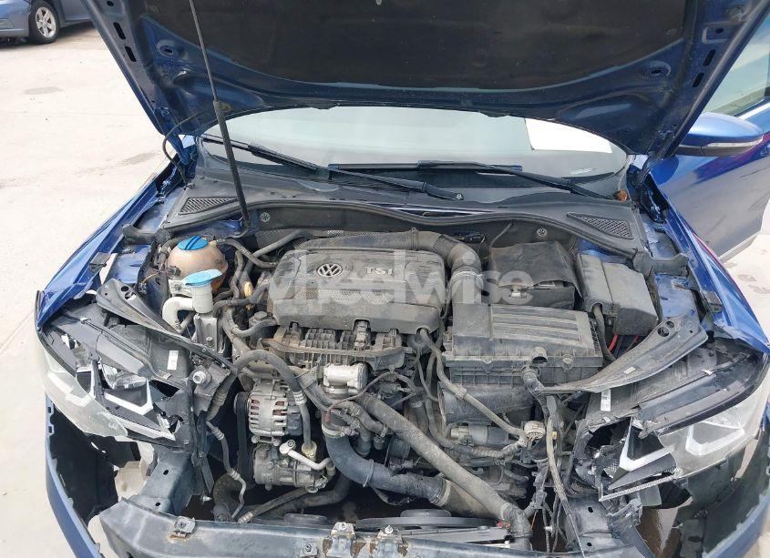 Photo 10 of 2017 Volkswagen Passat 1.8T S (VIN 1VWAT7A34HC003813)