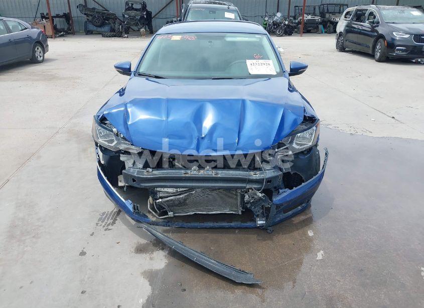 Photo 13 of 2017 Volkswagen Passat 1.8T S (VIN 1VWAT7A34HC003813)