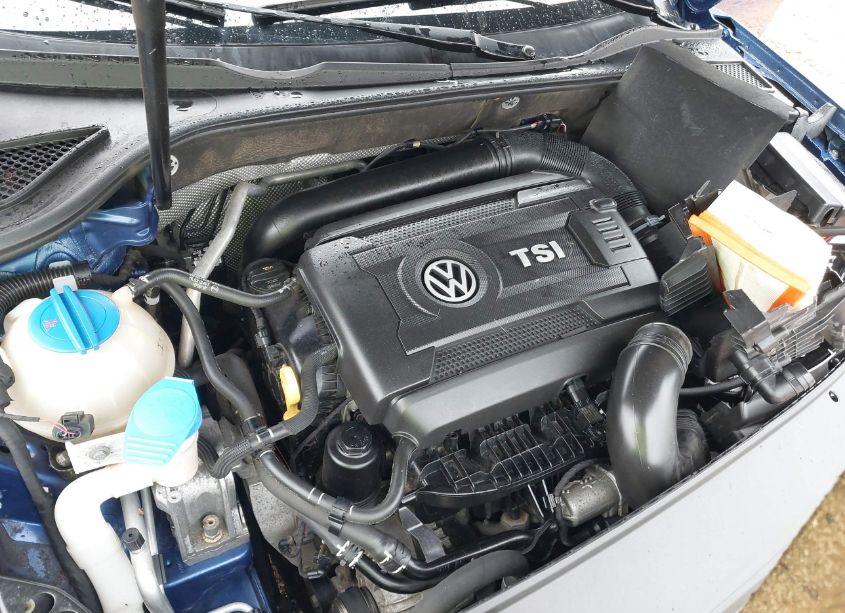 Photo 10 of 2017 Volkswagen Passat 1.8T S (VIN 1VWAT7A34HC013791)