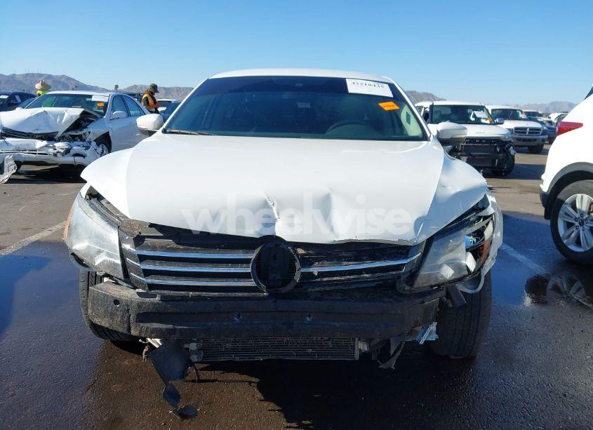 Photo 13 of 2014 Volkswagen Passat 1.8T S (VIN 1VWAT7A35EC023841)