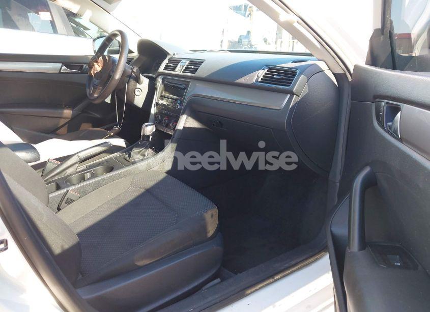 Photo 5 of 2014 Volkswagen Passat 1.8T S (VIN 1VWAT7A35EC023841)