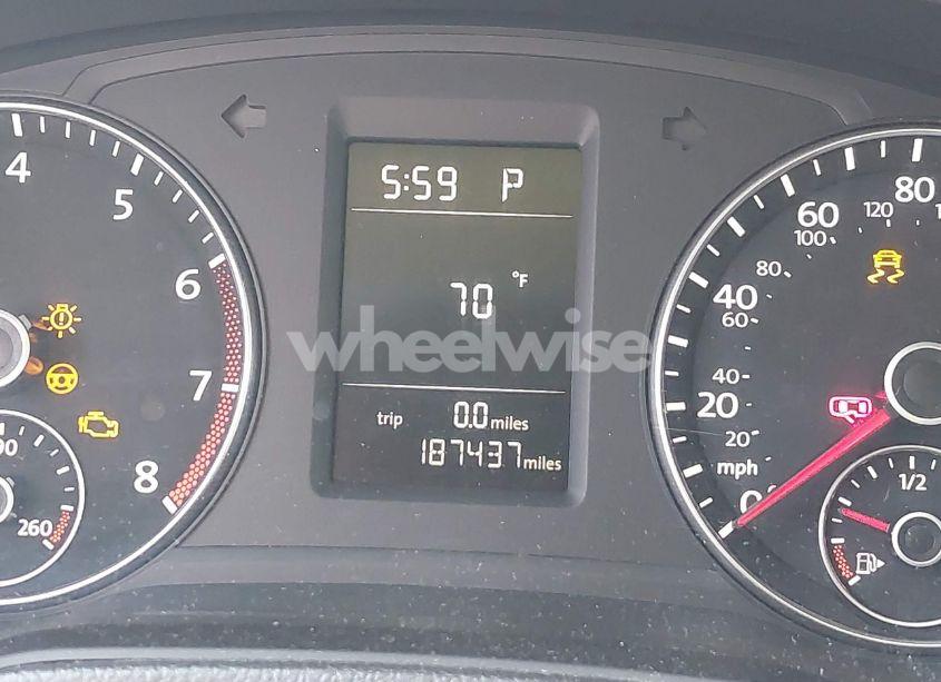 Photo 7 of 2014 Volkswagen Passat 1.8T WOLFSBURG EDITION (VIN 1VWAT7A35EC026562)