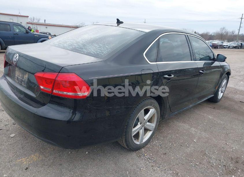 Photo 4 of 2014 Volkswagen Passat 1.8T S/1.8T WOLFSBURG EDITION (VIN 1VWAT7A35EC044088)