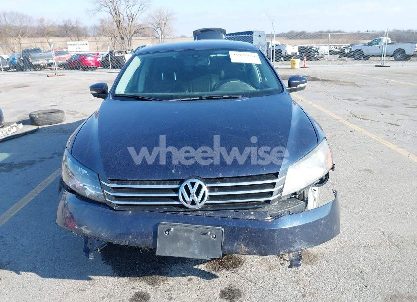 Photo 12 of 2014 Volkswagen Passat 1.8T WOLFSBURG EDITION (VIN 1VWAT7A35EC080363)