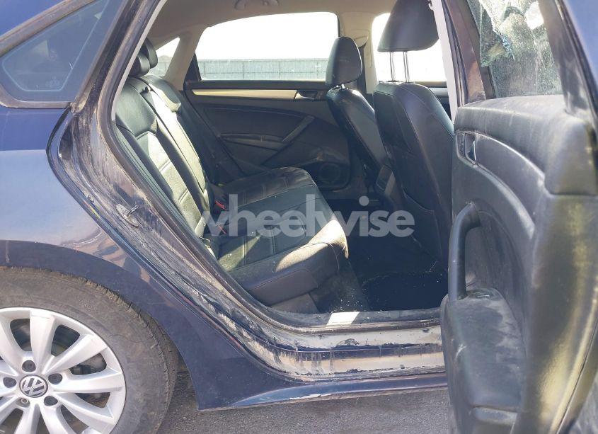 Photo 8 of 2014 Volkswagen Passat 1.8T WOLFSBURG EDITION (VIN 1VWAT7A35EC080363)