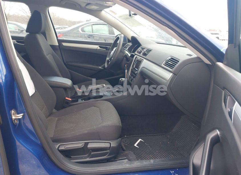 Photo 5 of 2016 Volkswagen Passat 1.8T S (VIN 1VWAT7A35GC024149)