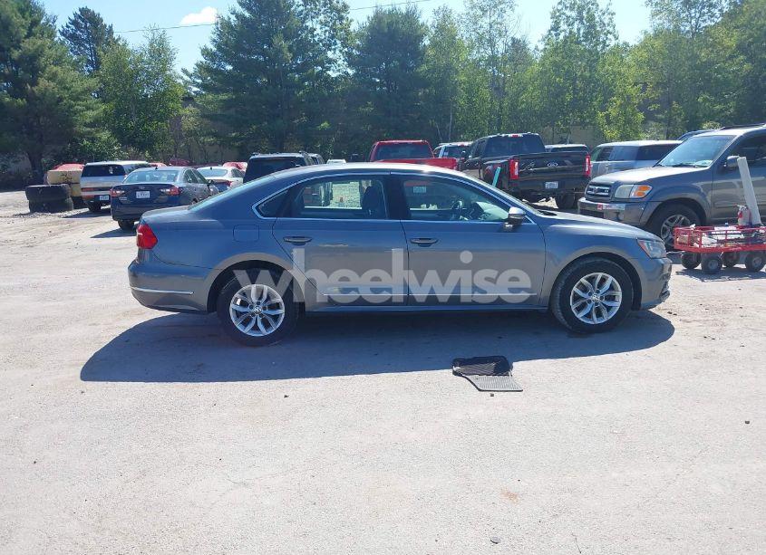 Photo 13 of 2016 Volkswagen Passat 1.8T S (VIN 1VWAT7A35GC024233)