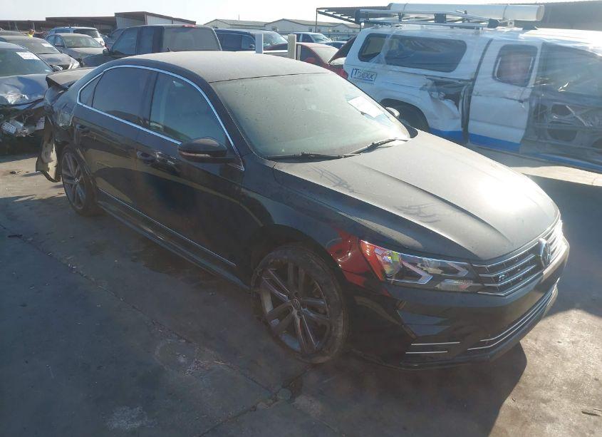 2016 Volkswagen Passat 1.8T R-LINE (VIN 1VWAT7A35GC062304) main photo