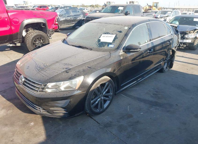 Photo 2 of 2016 Volkswagen Passat 1.8T R-LINE (VIN 1VWAT7A35GC062304)