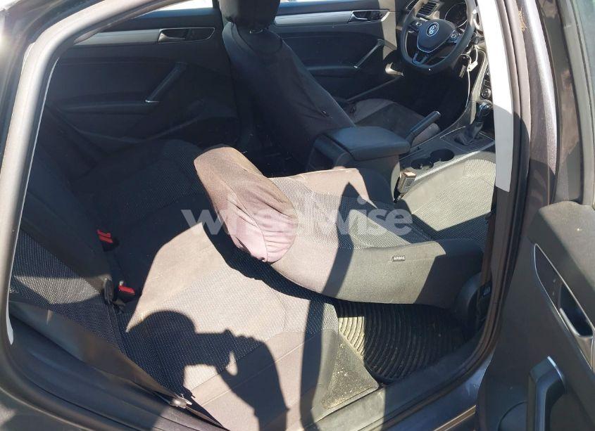 Photo 8 of 2017 Volkswagen Passat 1.8T S (VIN 1VWAT7A35HC060649)