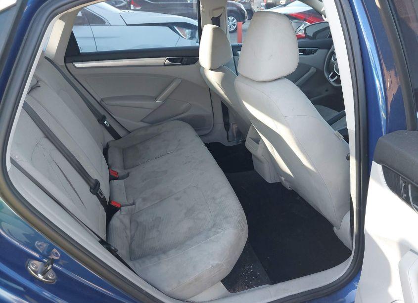 Photo 8 of 2017 Volkswagen Passat 1.8T S (VIN 1VWAT7A35HC067648)