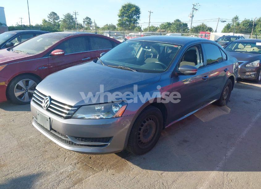 Photo 2 of 2014 Volkswagen Passat 1.8T S (VIN 1VWAT7A36EC052846)