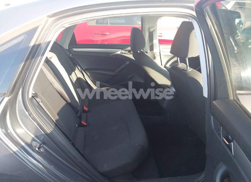 Photo 8 of 2014 Volkswagen Passat 1.8T S (VIN 1VWAT7A36EC052846)