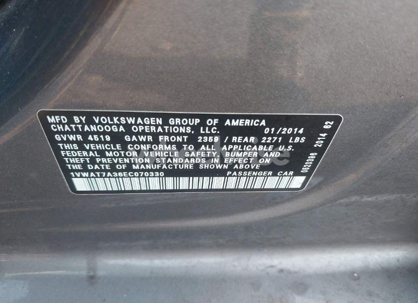 Photo 9 of 2014 Volkswagen Passat 1.8T WOLFSBURG EDITION (VIN 1VWAT7A36EC070330)