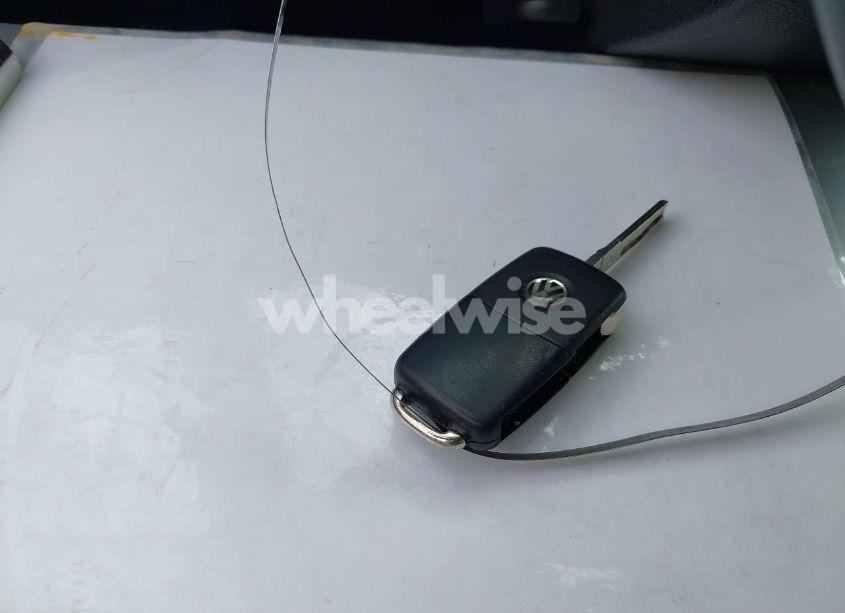 Photo 11 of 2014 Volkswagen Passat 1.8T WOLFSBURG EDITION (VIN 1VWAT7A36EC100510)