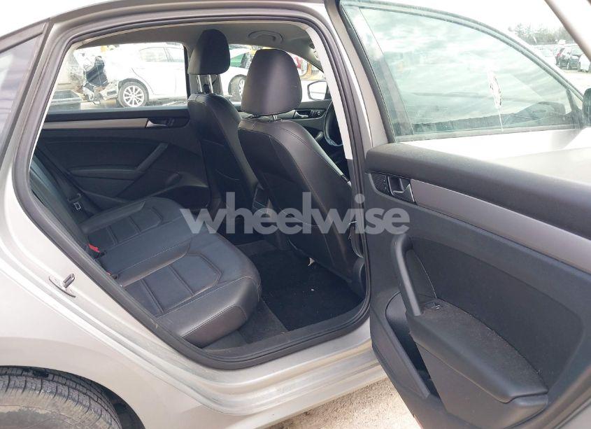 Photo 8 of 2014 Volkswagen Passat 1.8T WOLFSBURG EDITION (VIN 1VWAT7A36EC100510)