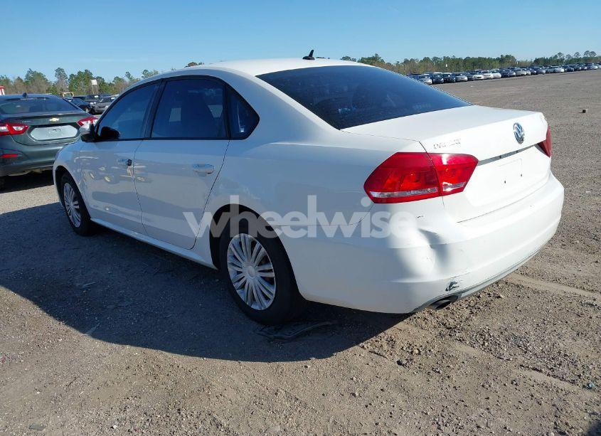 Photo 3 of 2014 Volkswagen Passat 1.8T S (VIN 1VWAT7A36EC103388)