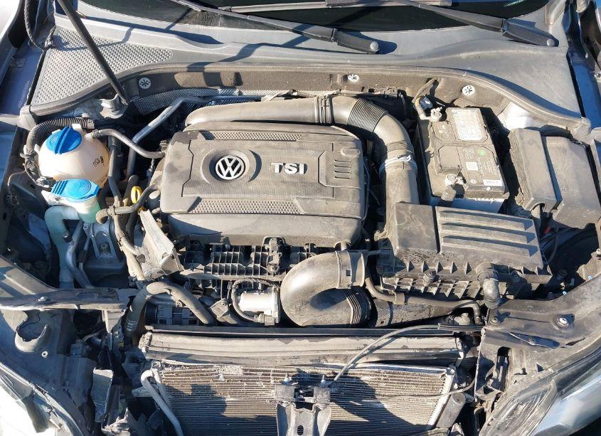 Photo 10 of 2015 Volkswagen Passat 1.8T WOLFSBURG EDITION (VIN 1VWAT7A36FC012235)