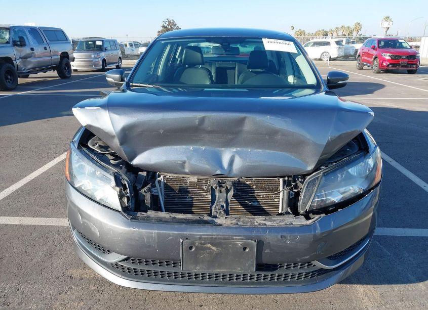 Photo 12 of 2015 Volkswagen Passat 1.8T WOLFSBURG EDITION (VIN 1VWAT7A36FC012235)