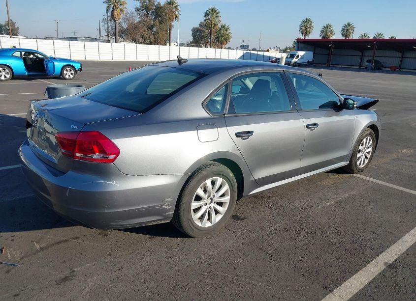 Photo 4 of 2015 Volkswagen Passat 1.8T WOLFSBURG EDITION (VIN 1VWAT7A36FC012235)