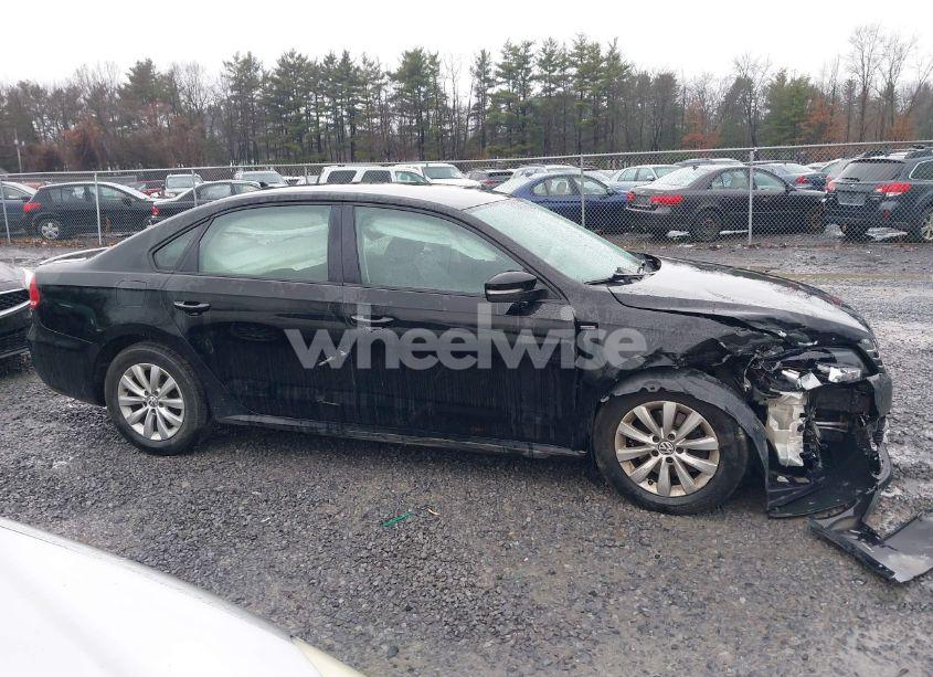 Photo 12 of 2015 Volkswagen Passat 1.8T WOLFSBURG EDITION (VIN 1VWAT7A36FC038382)
