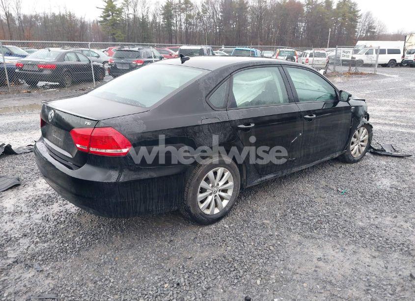 Photo 4 of 2015 Volkswagen Passat 1.8T WOLFSBURG EDITION (VIN 1VWAT7A36FC038382)