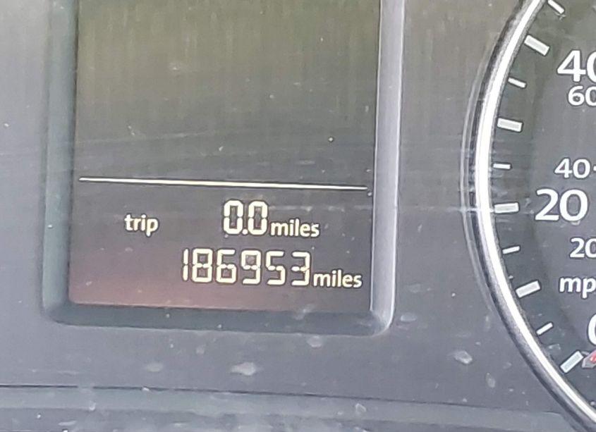 Photo 15 of 2015 Volkswagen Passat 1.8T WOLFSBURG EDITION (VIN 1VWAT7A36FC054887)