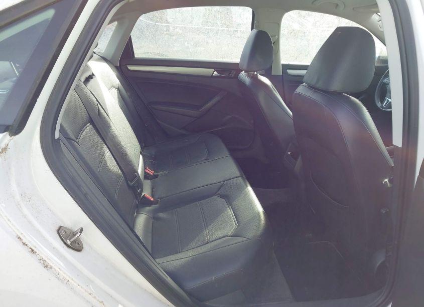 Photo 8 of 2015 Volkswagen Passat 1.8T WOLFSBURG EDITION (VIN 1VWAT7A36FC054887)