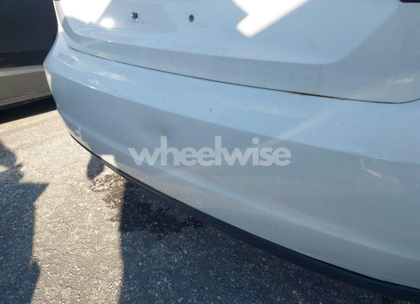 Photo 17 of 2015 Volkswagen Passat 1.8T LIMITED EDITION (VIN 1VWAT7A36FC081720)