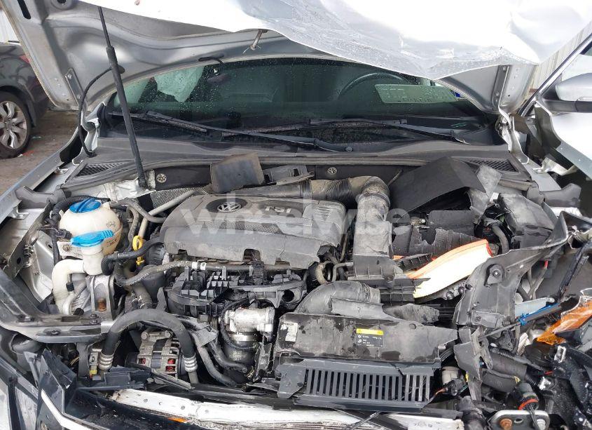 Photo 10 of 2015 Volkswagen Passat 1.8T LIMITED EDITION (VIN 1VWAT7A36FC112691)