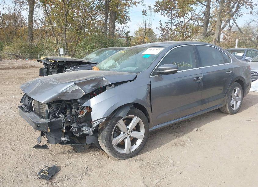 Photo 6 of 2015 Volkswagen Passat 1.8T LIMITED EDITION (VIN 1VWAT7A36FC121276)