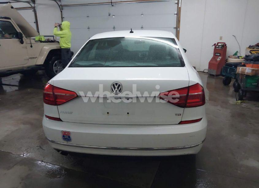 Photo 17 of 2016 Volkswagen Passat 1.8T S (VIN 1VWAT7A36GC005271)
