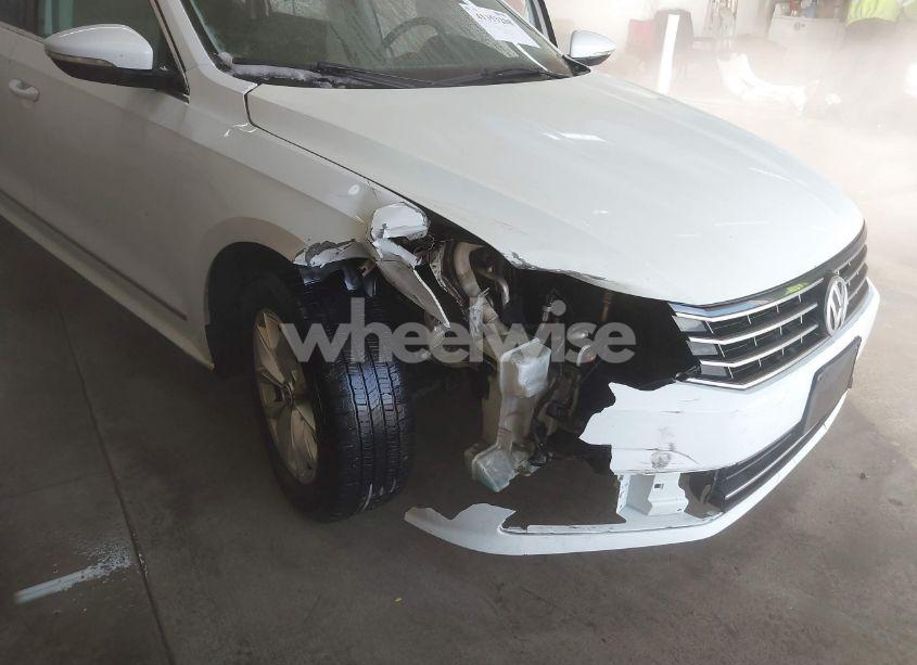 Photo 6 of 2016 Volkswagen Passat 1.8T S (VIN 1VWAT7A36GC005271)