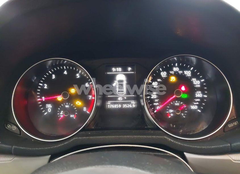 Photo 7 of 2016 Volkswagen Passat 1.8T S (VIN 1VWAT7A36GC005271)