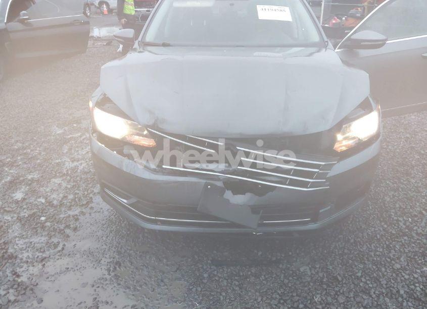 Photo 6 of 2016 Volkswagen Passat 1.8T S (VIN 1VWAT7A36GC040697)