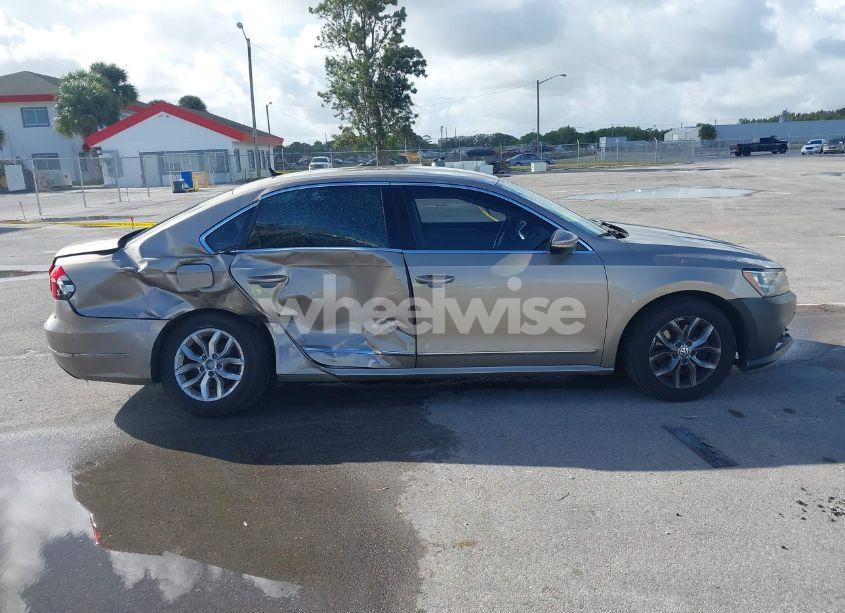 Photo 13 of 2017 Volkswagen Passat 1.8T S (VIN 1VWAT7A36HC054763)