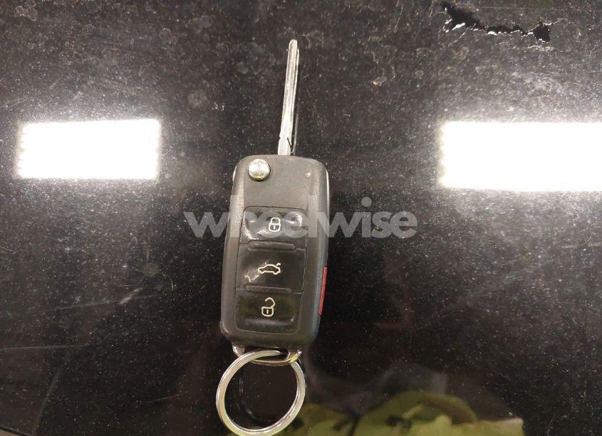 Photo 11 of 2014 Volkswagen Passat 1.8T S (VIN 1VWAT7A37EC032878)