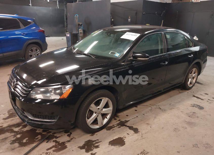 Photo 2 of 2014 Volkswagen Passat 1.8T S (VIN 1VWAT7A37EC032878)
