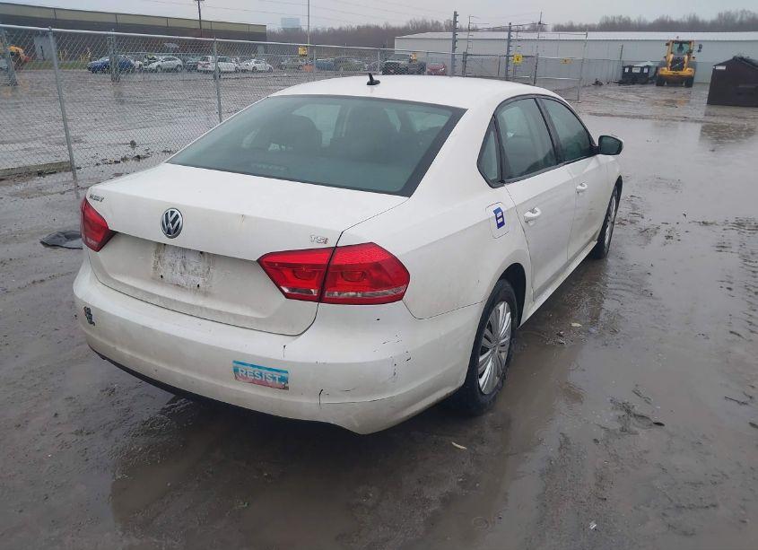 Photo 4 of 2014 Volkswagen Passat 1.8T S (VIN 1VWAT7A37EC043329)