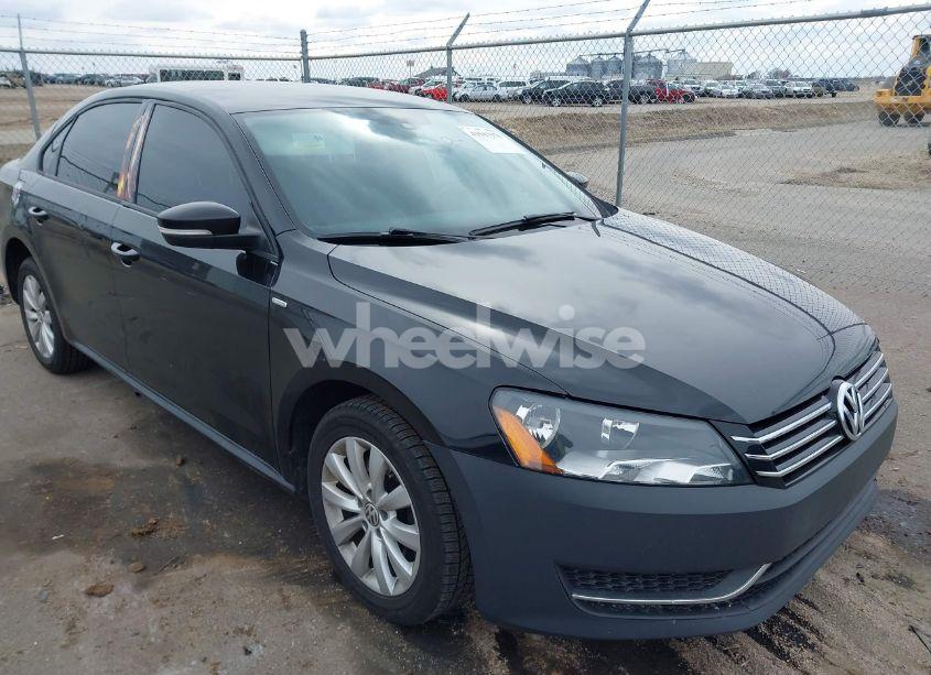 2014 Volkswagen Passat 1.8T WOLFSBURG EDITION (VIN 1VWAT7A37EC068537) main photo