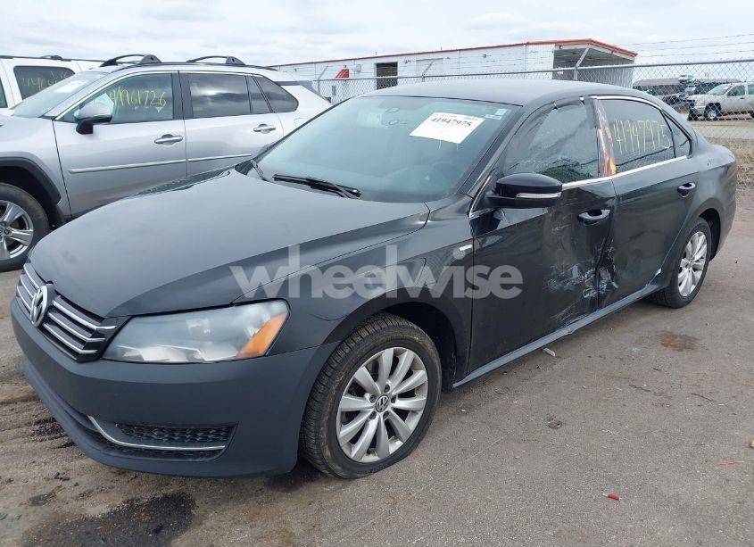 Photo 2 of 2014 Volkswagen Passat 1.8T WOLFSBURG EDITION (VIN 1VWAT7A37EC068537)