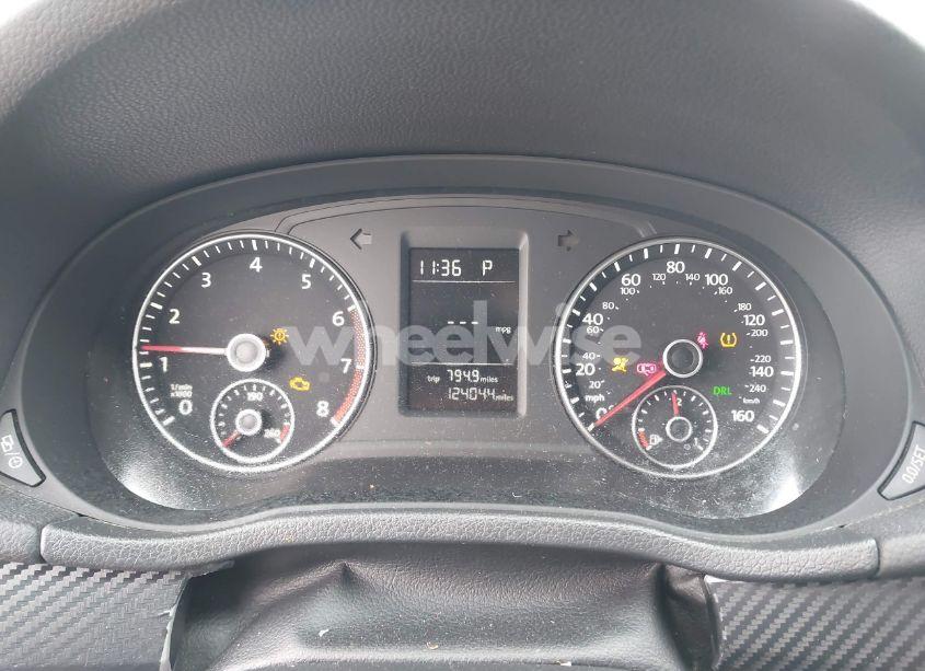 Photo 7 of 2014 Volkswagen Passat 1.8T WOLFSBURG EDITION (VIN 1VWAT7A37EC068537)