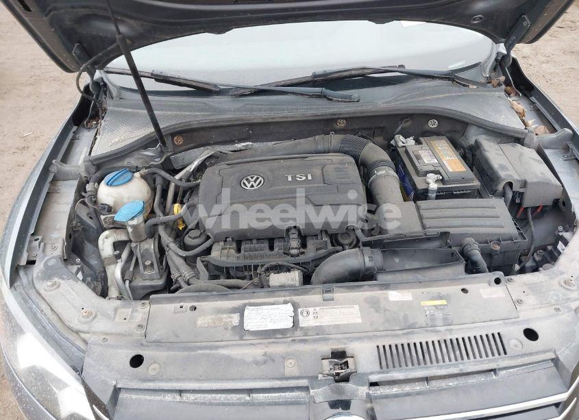 Photo 10 of 2014 Volkswagen Passat 1.8T WOLFSBURG EDITION (VIN 1VWAT7A37EC100581)