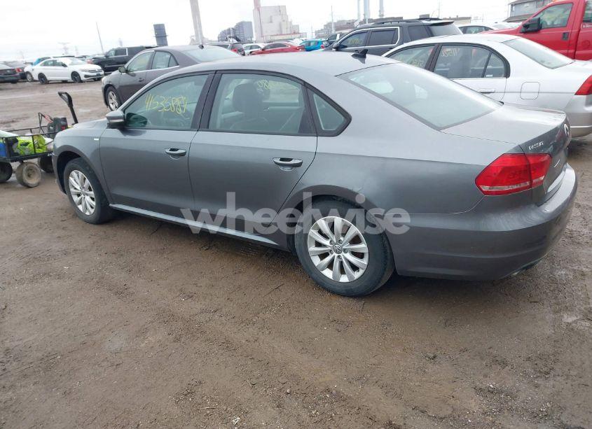 Photo 3 of 2014 Volkswagen Passat 1.8T WOLFSBURG EDITION (VIN 1VWAT7A37EC100581)