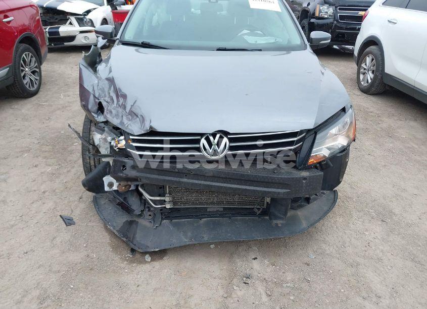 Photo 6 of 2014 Volkswagen Passat 1.8T WOLFSBURG EDITION (VIN 1VWAT7A37EC102282)