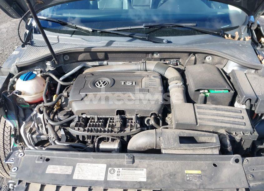 Photo 10 of 2015 Volkswagen Passat 1.8T WOLFSBURG EDITION (VIN 1VWAT7A37FC002698)