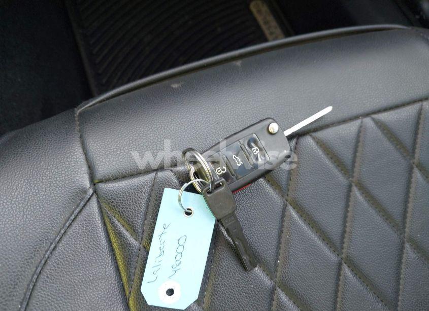 Photo 11 of 2015 Volkswagen Passat 1.8T WOLFSBURG EDITION (VIN 1VWAT7A37FC002698)