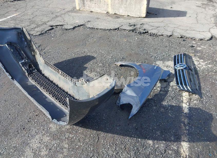 Photo 12 of 2015 Volkswagen Passat 1.8T WOLFSBURG EDITION (VIN 1VWAT7A37FC002698)