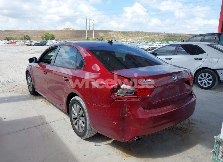 Photo 3 of 2015 Volkswagen Passat 1.8T WOLFSBURG EDITION (VIN 1VWAT7A37FC014673)